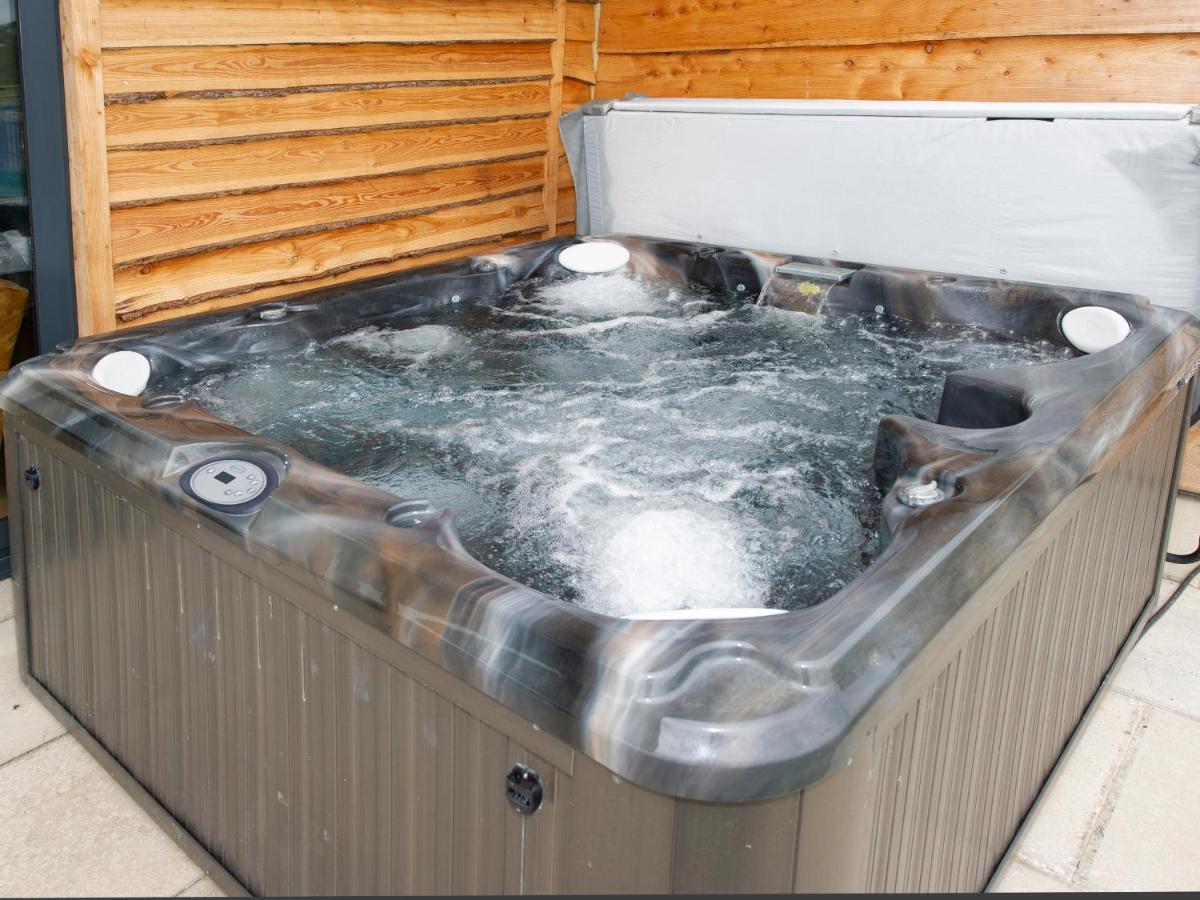 Starling Lodge Wedmore المظهر الخارجي الصورة